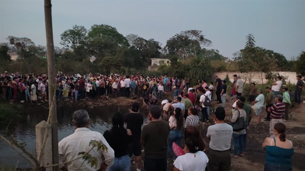 ´Regular´ a piperos de Xalapa, ¿primer paso para legalizar huachicol de agua en Veracruz?