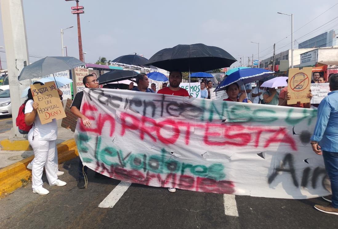 Trabajadores del IMSS de Veracruz sufren golpes de calor por falta de aire acondicionado