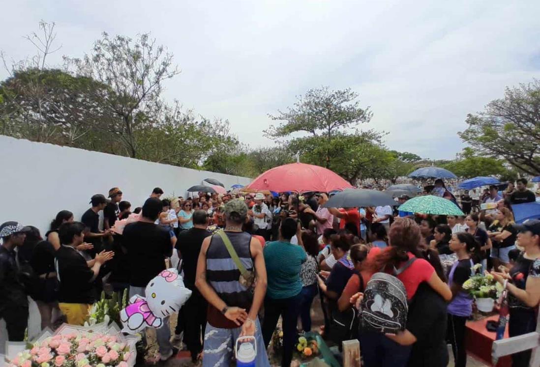 Dan último adiós a Jessica, víctima de feminicidio en el Predio IV, Veracruz | VIDEO