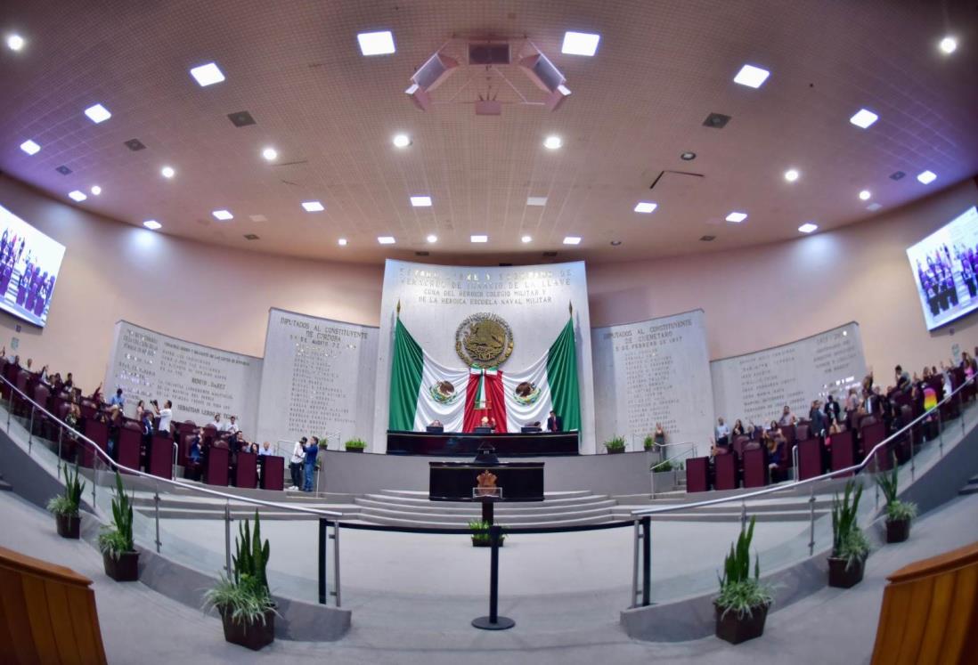Improcedente la constitución de dos grupos legislativos mixtos en Congreso de Veracruz