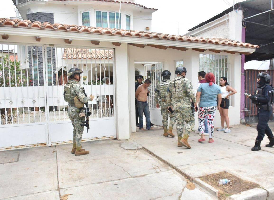 Familia de tecos "Toledo" retiene a su propio vecino tras supuesto intento de robo en Acayucan 