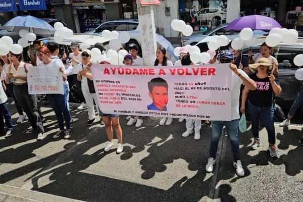 ¿Dónde está Harolt Josafeth? En Tuxpan, protestan para exigir su aparición con vida (+Video)