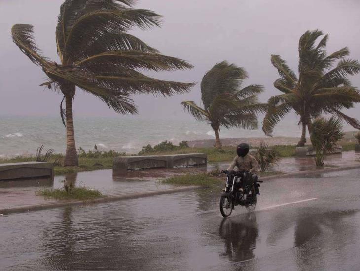 ¿Ingresará ciclón a Veracruz? esto serán los días de lluvia de la próxima semana