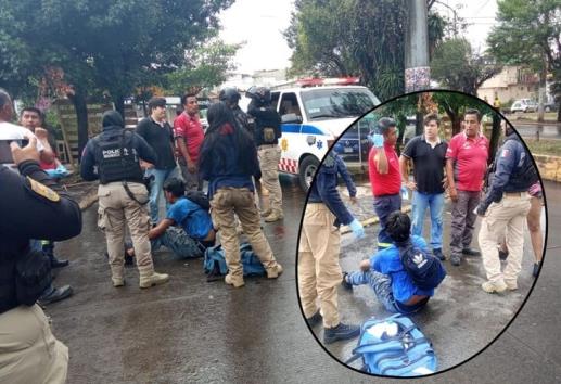 ¡No le salió! Intenta asaltar a automovilista y recibe tubazos en Jardines de Xalapa