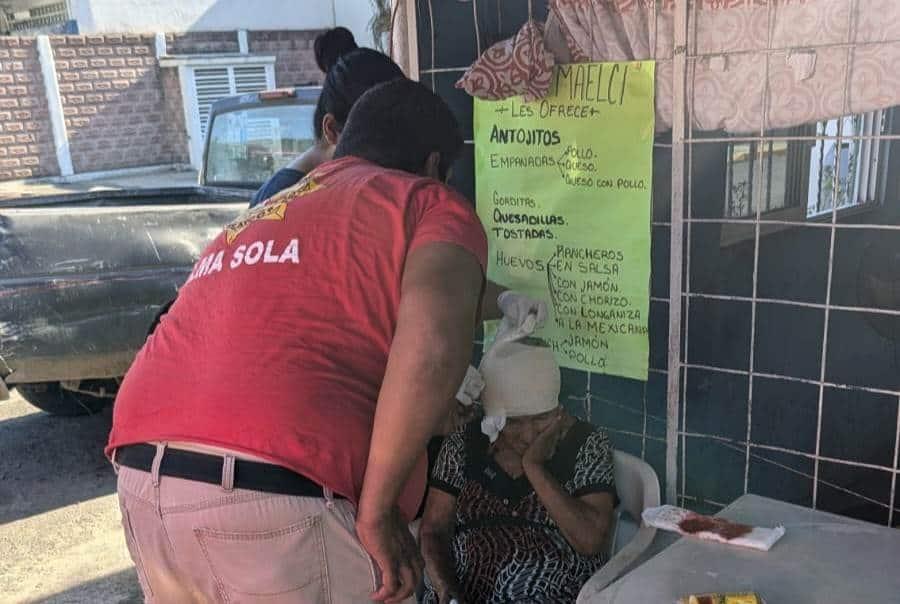 Golpean a mujer de la tercera edad con un palo en la cabeza, en Veracruz