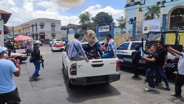 Violenta protesta en San Andrés Tuxtla tras muerte de locatario