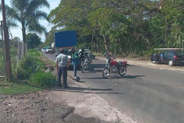 Arrollan a motociclista sobre la carretera Fortín-Huatusco