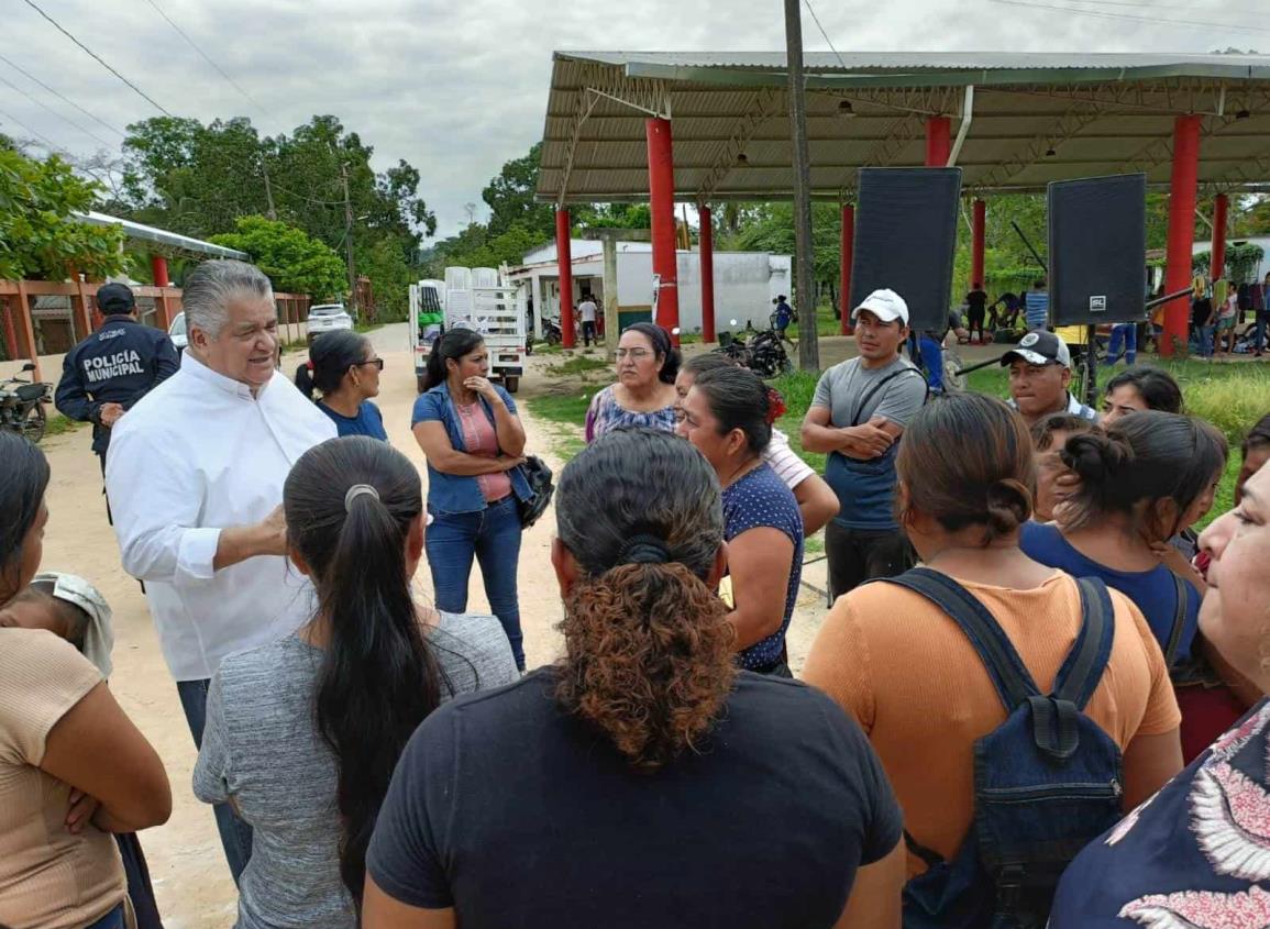 Piden ayuda a presidente municipal de Moloacán tras problema eléctrico en Ampliación Arroyo Blanco