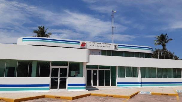 CRÓNICAS DEL PODER: Violan seguridad en Puerto de Coatzacoalcos