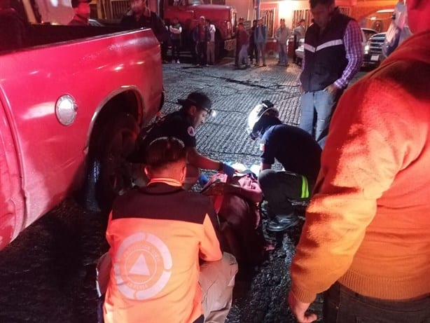 Vuelca camioneta del Servicio Rural en La Perla; cinco lesionados, entre ellos dos menores