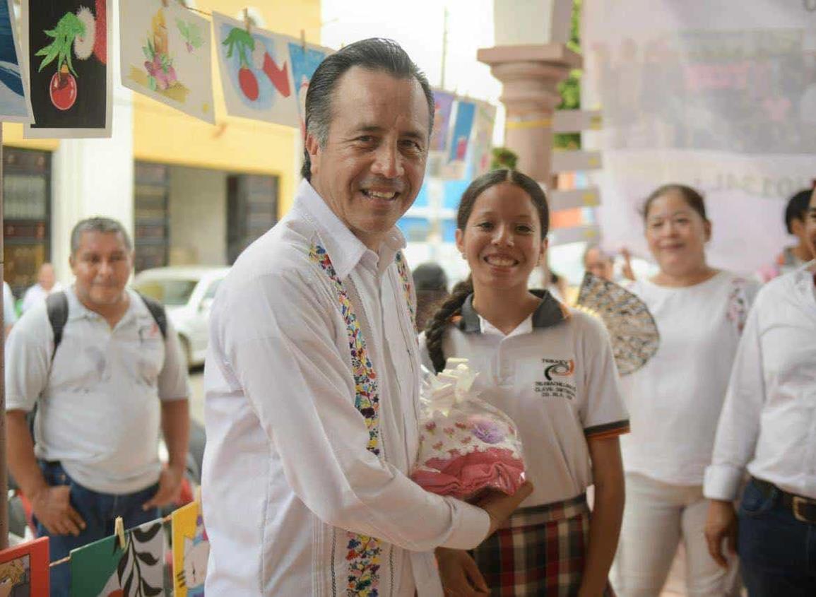 Gobernador de Veracruz dispuesto a ser auditado por Rocío Nahle, declara en Sayula | VIDEO