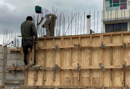 Transición de gobierno limita construcción de obra pública
