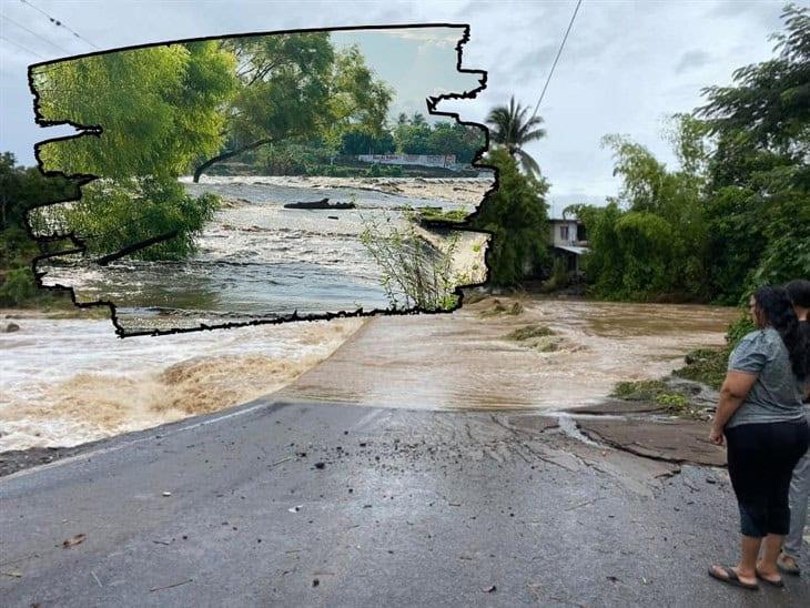 Seis caminos bloqueados por crecida de río Actopan