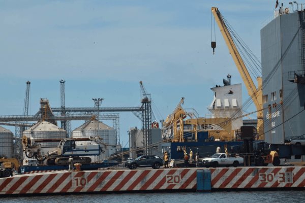 Aumentan los costos de los fletes marítimos para México: COMCE | VIDEO