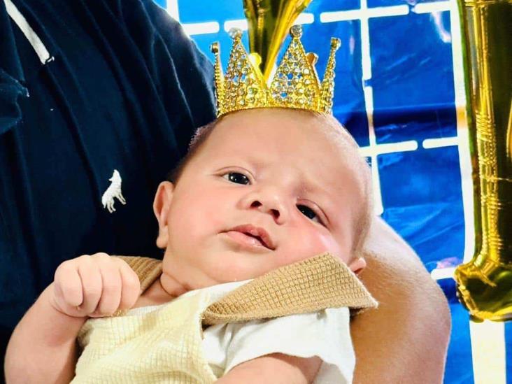 El pequeño Sebastián Jiménez Torres cumple un mes de vida