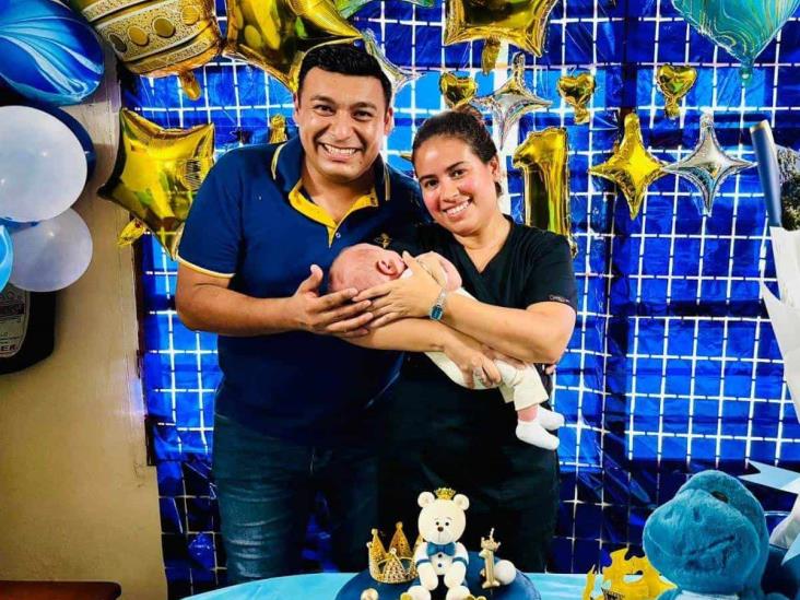 El pequeño Sebastián Jiménez Torres cumple un mes de vida