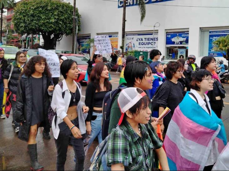 Orgullo LGBT: Realizan ‘Marcha Lenchatransmarika’ en Xalapa