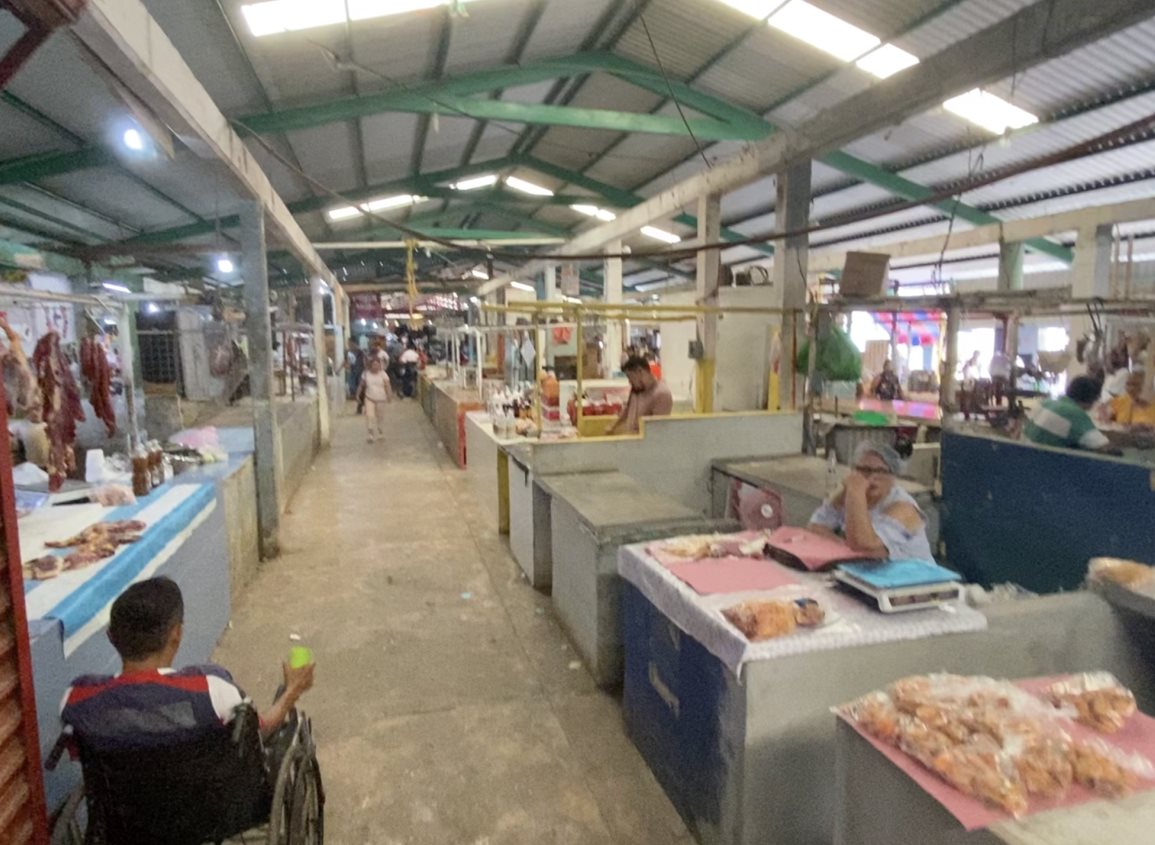 Más comerciantes ocupan los espacios disponibles en el mercado Campesino| VIDEO