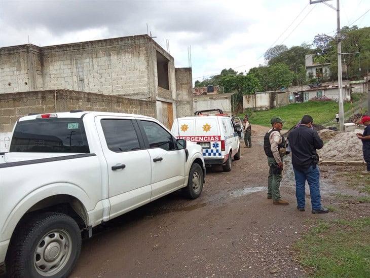 Hombre en situación de calle es hallado muerto dentro de casa en obra negra, en El Castillo