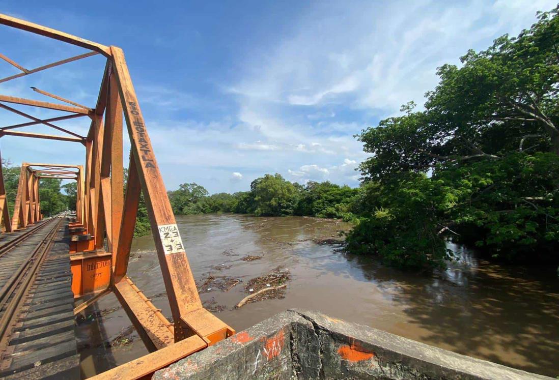 Habilitan 10 albergues en Medellín por si es necesario evacuar por crecida de río
