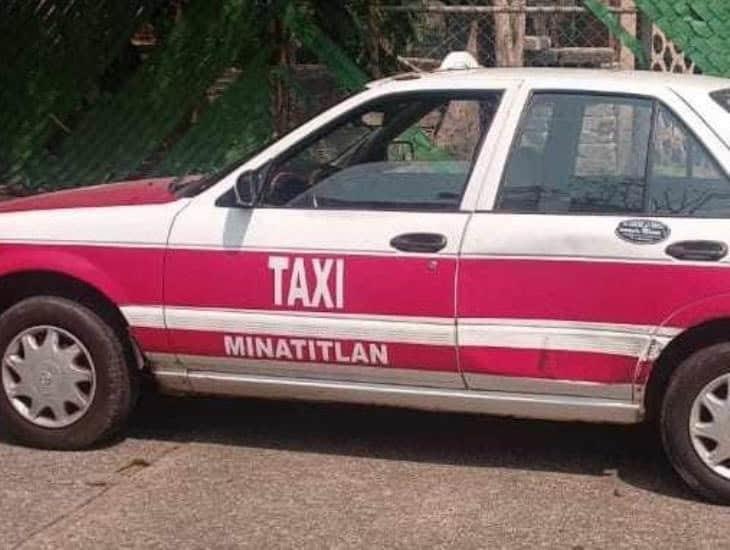 Roban vehículo a taxista en estacionamiento de plaza comercial de Minatitlán