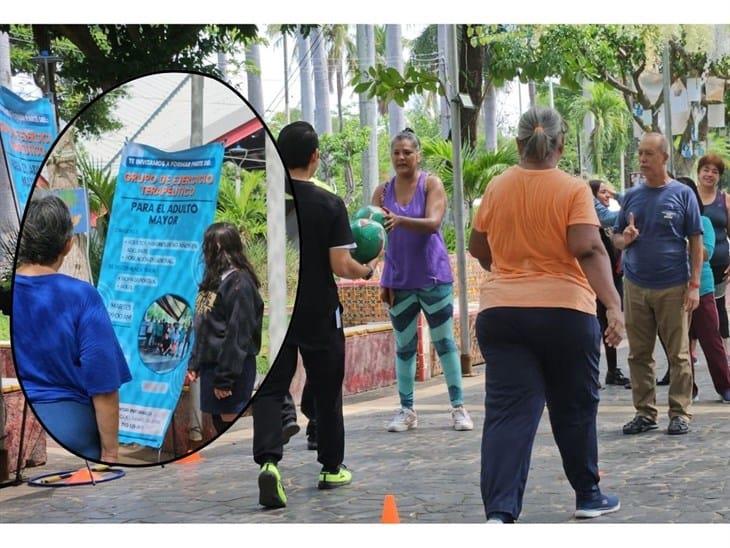 ¡A moverse! Fisioterapia mejora la salud de adultos mayores en Poza Rica