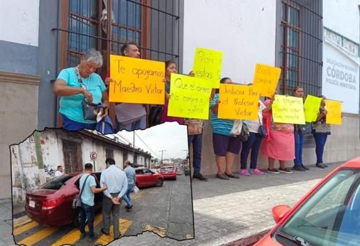 Protestan para exigir la liberación de profesor detenido en Córdoba (+Video)
