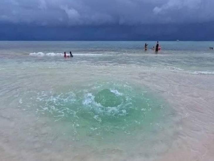 Se forma ojo de agua en Cozumel luego de las lluvias | VIDEO