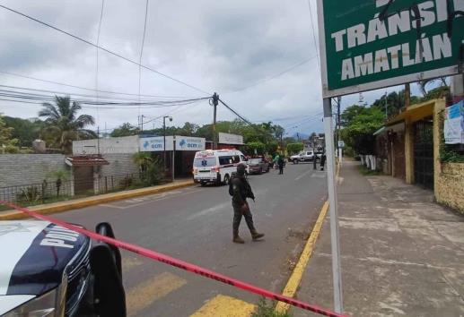 Mecánico pierde la vida en ataque armado en Amatlán