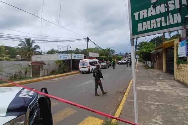 Mecánico pierde la vida en ataque armado en Amatlán