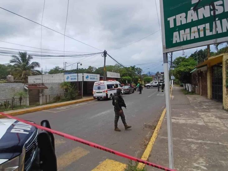 Mecánico pierde la vida en ataque armado en Amatlán