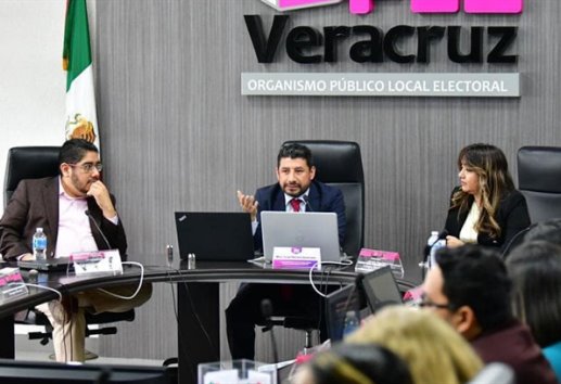 Abogado veracruzano elaborará dictamen para validar triunfo de Claudia Sheinbaum