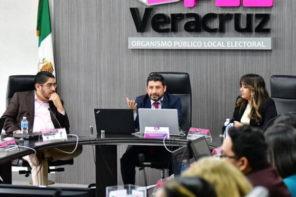 Abogado veracruzano elaborará dictamen para validar triunfo de Claudia Sheinbaum