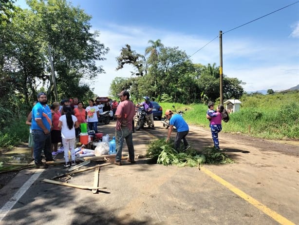 Doble bloqueo carretero en zona centro, estos son los motivos