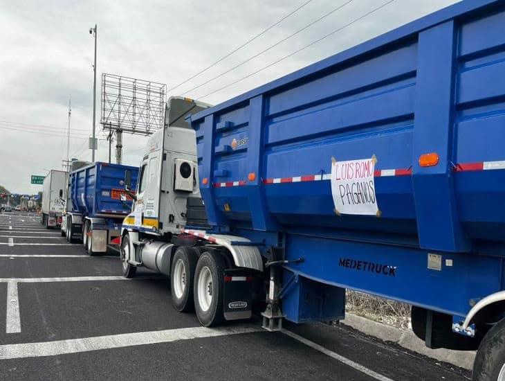 Transportistas de carga protestan en libramiento San Julián; así funciona la caseta de La Antigua