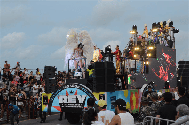 Con éxito el primer desfile del Carnaval de Veracruz 2024 | VIDEO