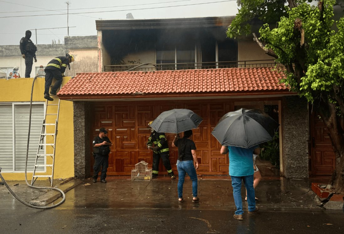 Hombre de 85 años con quemaduras severas tras incendio en la colonia Zaragoza, Veracruz