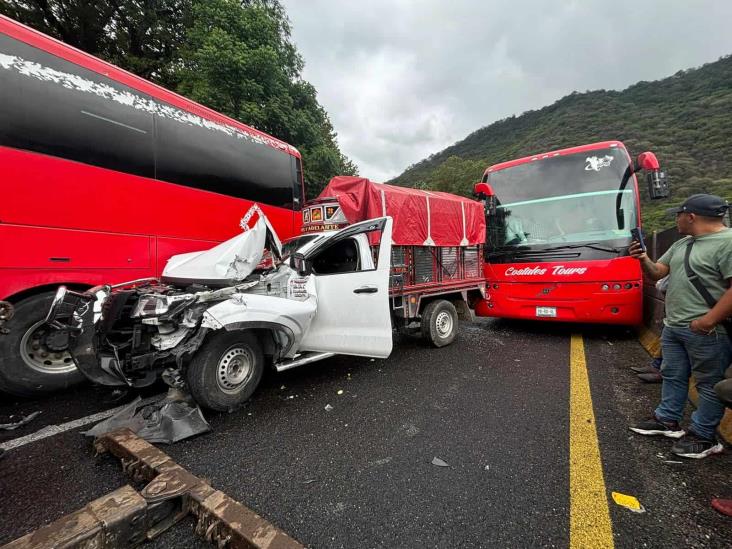 Reportan carambola en la autopista Orizaba-Puebla