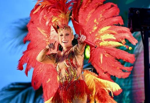 La Reina encabeza segundo gran desfile del Carnaval de Veracruz 2024