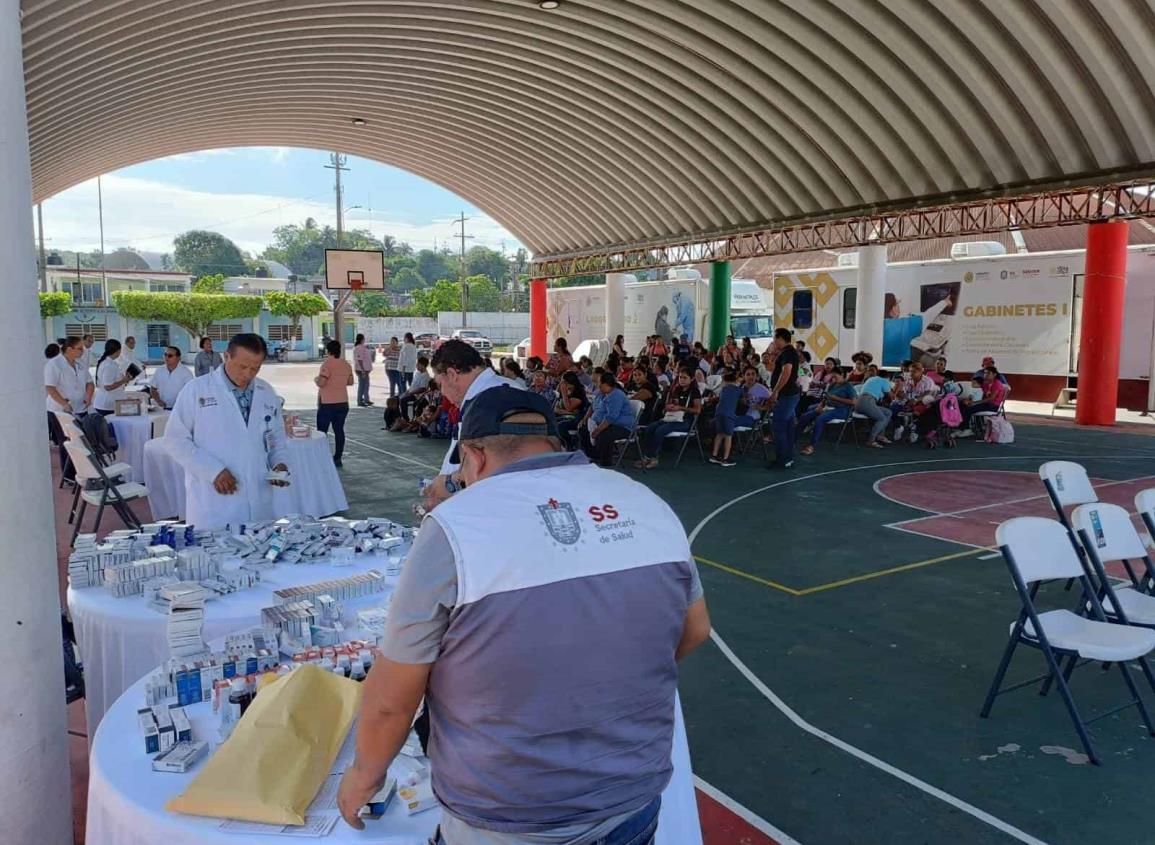 Aprovechan servicios gratuitos de Brigada de Salud en Villa Cuichapa | VIDEO