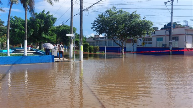 Se desborda el río Jamapa, agua inunda la ciudad | VIDEO