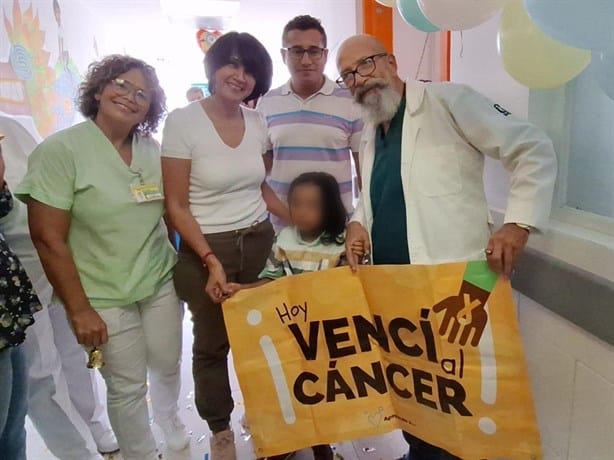 Niño de 6 años en Coatzacoalcos logra superar el cáncer