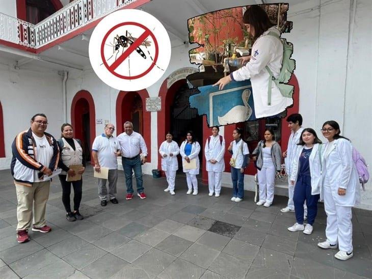 Alumnos de la Facultad de Medicina de la UV participan en abatización en Mendoza