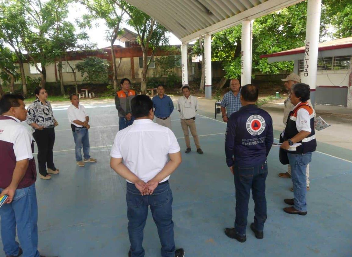 Autoridades supervisan albergues temporales en Ixhuatlán del Sureste; se preparan para las lluvias