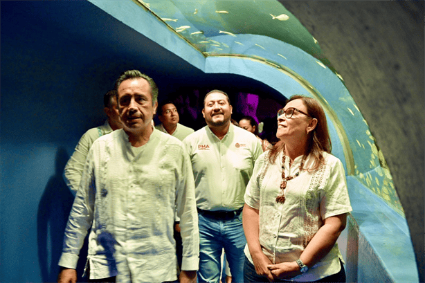 Rocío Nahle y Cuitláhuac García supervisan avances en el Aquarium de Veracruz