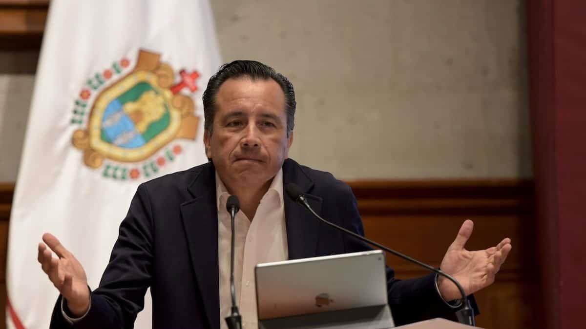 One, Two, Three... En Corto: Cuitláhuac García, aparte de mal gobernador es mala paga
