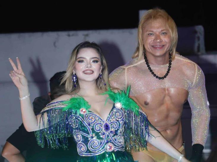 Realizan y disfrutan paseo en el Carnaval de Veracruz 2024