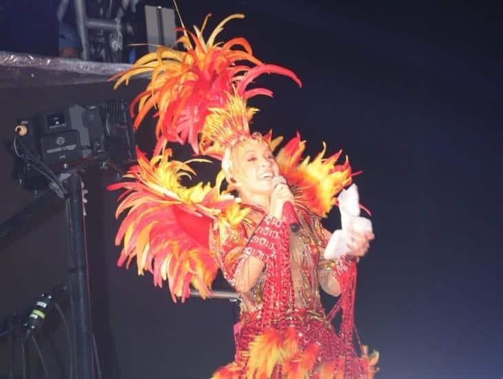 Realizan y disfrutan paseo en el Carnaval de Veracruz 2024