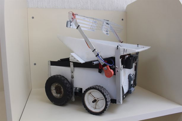 Estudiantes del ITSX crean el robot recolector Ocean Guardian