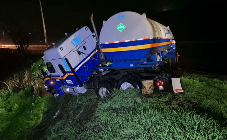 Se registra accidente de tráiler en la autopista Orizaba-Puebla